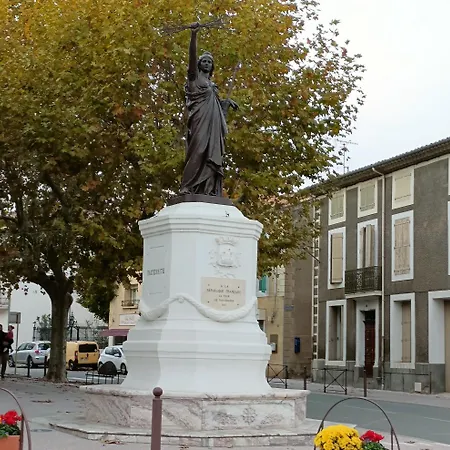 La Guitoune Du Pelican Halte A Velo