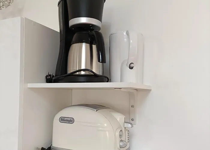 La Guitoune Du Pelican Halte A Velo *